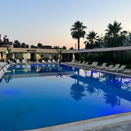 Aware & Hotel Kemer