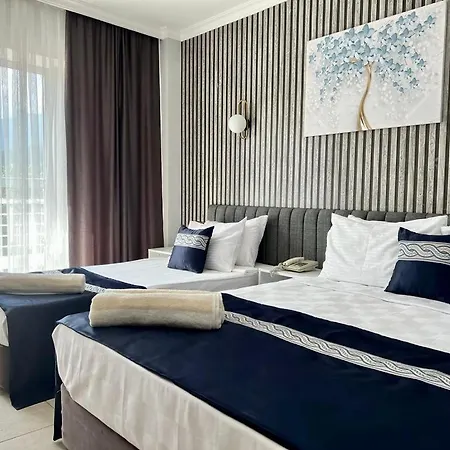 Hotel Aware &