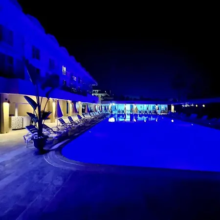Aware & Hotel