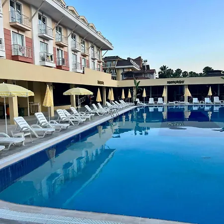 Aware & Hotel 4*